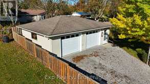 247 LAKESHORE DRIVE | Bobcaygeon Ontario | Slide Image Three