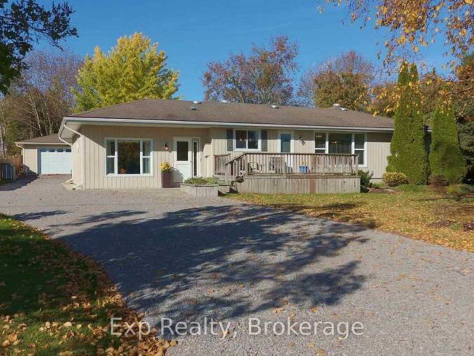 247 LAKESHORE DRIVE, Bobcaygeon, Ontario K0M 1A0