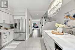 32 HARBOURVIEW CRESCENT | Toronto Ontario | Slide Image Seventeen