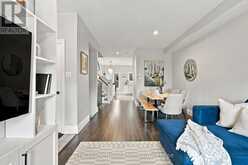 32 HARBOURVIEW CRESCENT | Toronto Ontario | Slide Image Nine