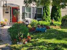 1007 MOORELANDS CRESCENT | Pickering Ontario | Slide Image Three