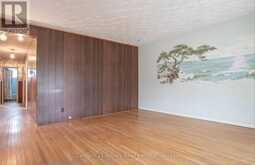 879 ANTONIO STREET | Pickering Ontario | Slide Image Nine