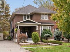 109 LAUDER ROAD Oshawa Ontario, L1G 2H5