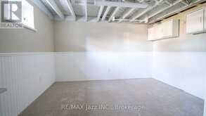729 LAKEVIEW AVENUE | Oshawa Ontario | Slide Image Eighteen