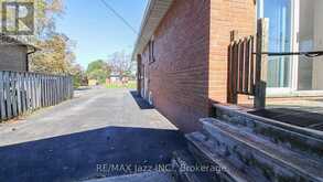 729 LAKEVIEW AVENUE | Oshawa Ontario | Slide Image Twenty-two