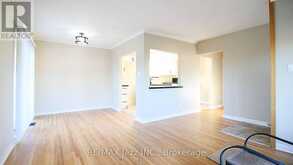 729 LAKEVIEW AVENUE | Oshawa Ontario | Slide Image Seven