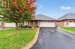 39 GREEN ARBOUR WAY | Lindsay Ontario | Slide Image Two