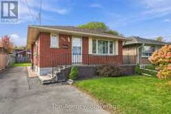 374 NIPIGON STREET | Oshawa Ontario | Slide Image Three