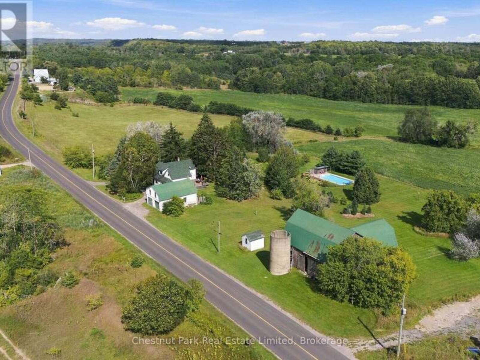 265 RIDGE ROAD, Prince Edward, Ontario K0K 2T0