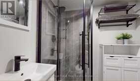 22 PEACHTREE PLACE | Vaughan Ontario | Slide Image Twenty-five