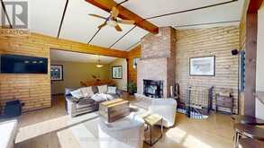18 LAKEVIEW BOULEVARD | Kawartha Lakes Ontario | Slide Image Twelve