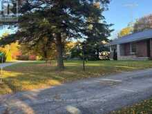 4 AVOLINE BOULEVARD N | Fenelon Falls Ontario | Slide Image Two