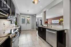 308 LAKEBREEZE DRIVE | Clarington Ontario | Slide Image Thirteen