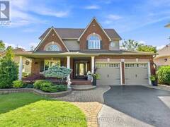 8 ROWLAND COURT Clarington Ontario, L1E 1Z8