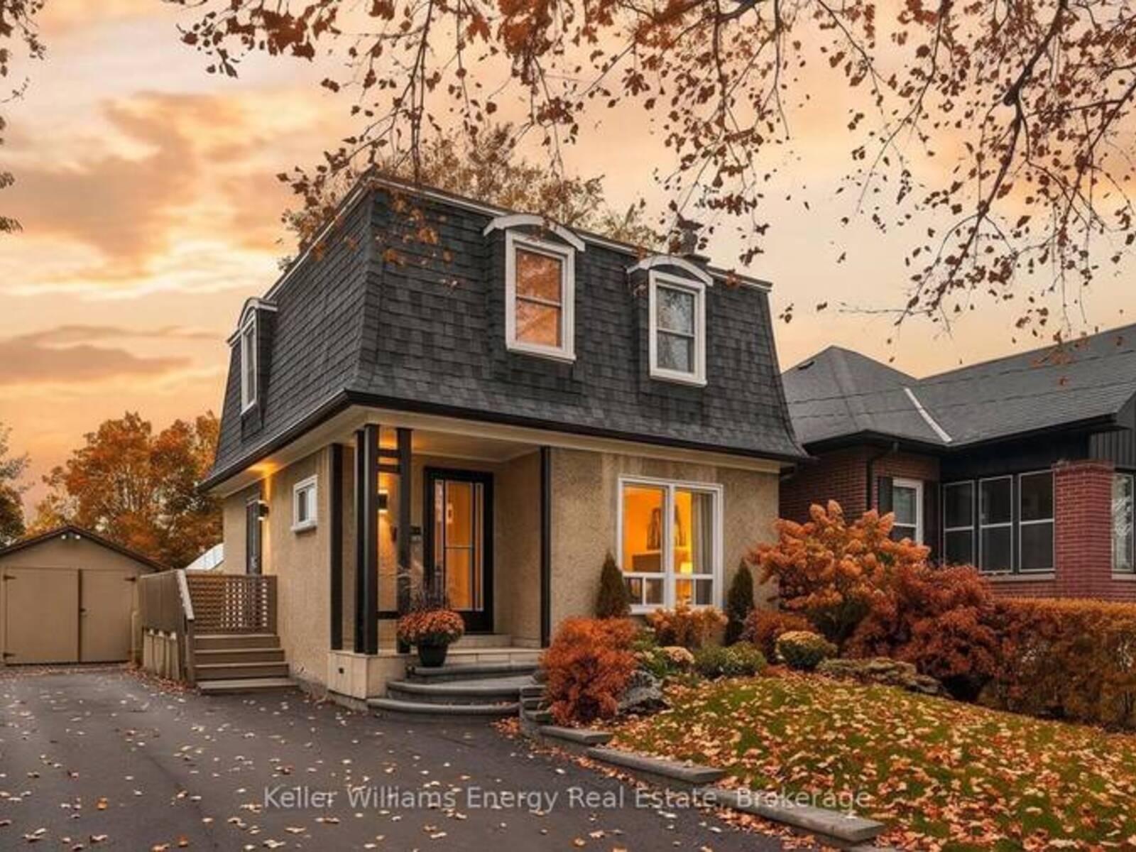 286 GLIDDON AVENUE, Oshawa, Ontario L1H 1Z3