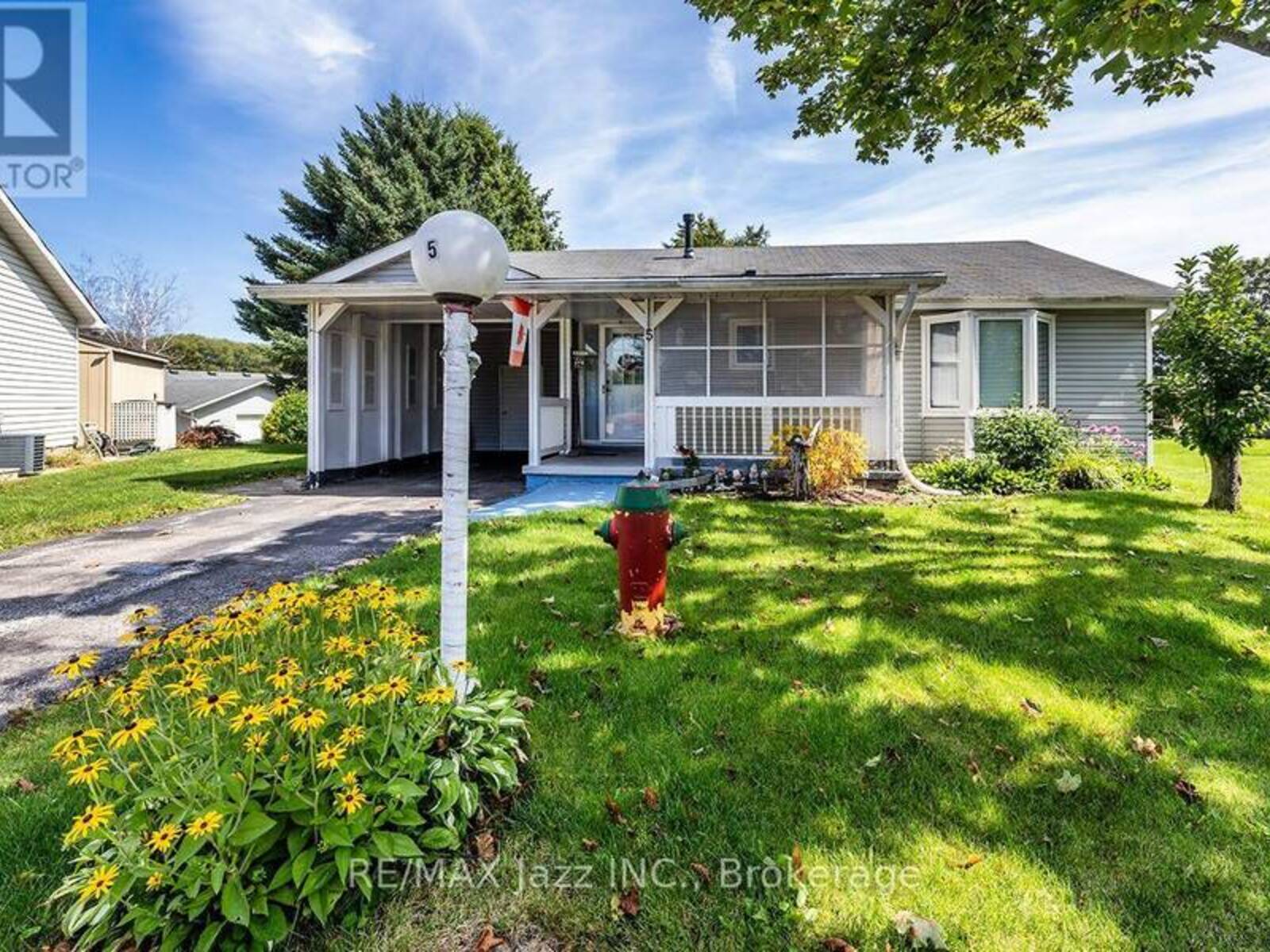 5 KING COURT, Clarington, Ontario L1B 1L7