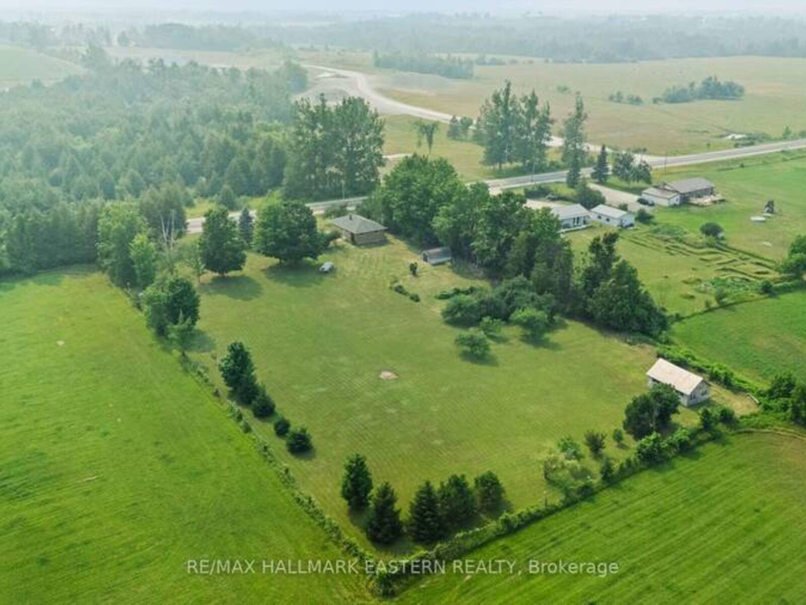 921 ROBINSON ROAD, Selwyn, Ontario K0L 1T0