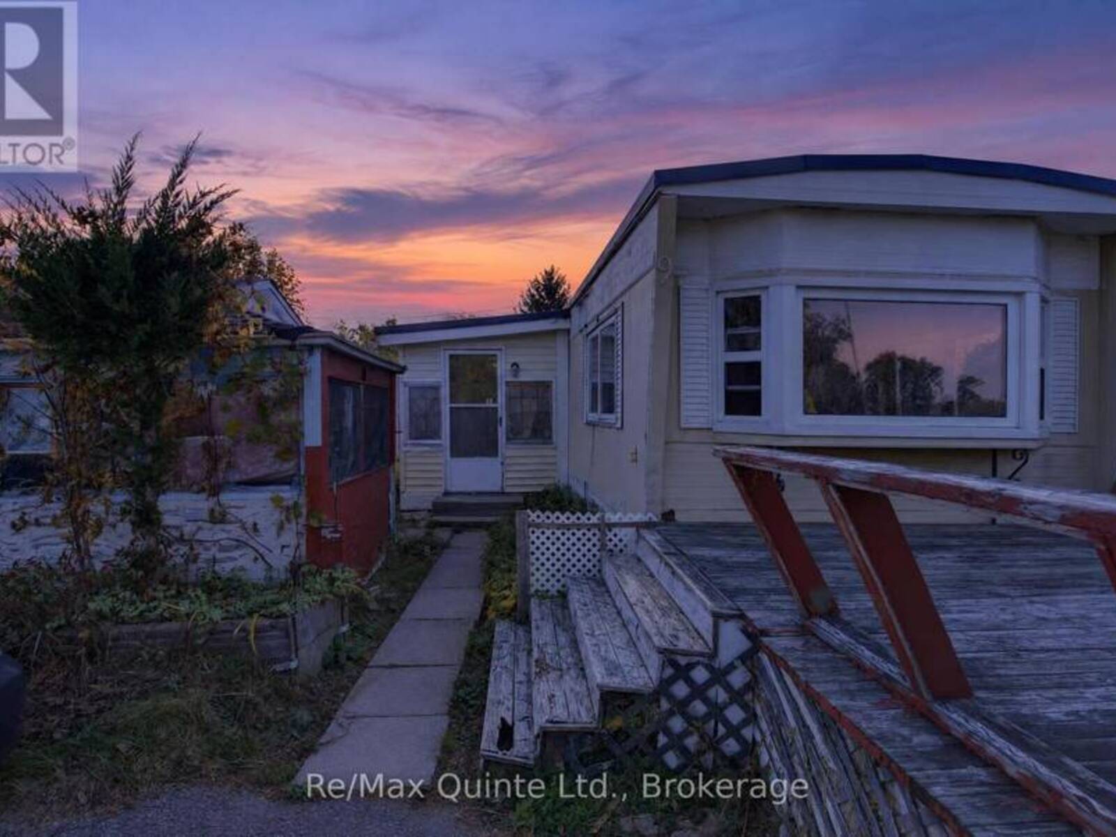 #9-63 WHITES ROAD, Quinte West, Ontario K8V 5P5