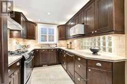 709 ATHOL STREET | Whitby Ontario | Slide Image Nine