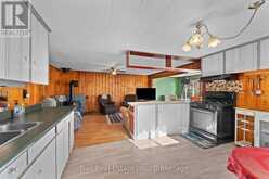 93 NORTHERN AVENUE | Bobcaygeon Ontario | Slide Image Ten