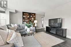 302 - 712 ROSSLAND ROAD E | Whitby Ontario | Slide Image Seventeen