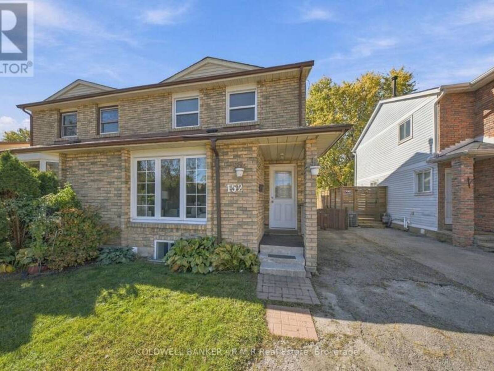 152 LONDONDERRY STREET, Oshawa, Ontario L1J 6Z3