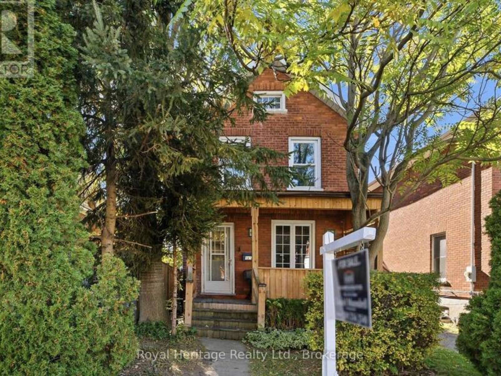 165 COLBORNE STREET, Oshawa, Ontario L1G 1M3