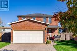 5 SOUCH COURT | Clarington Ontario | Slide Image Two