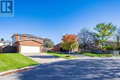 5 SOUCH COURT | Clarington Ontario | Slide Image Four