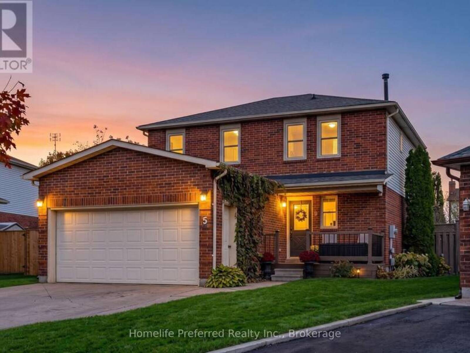 5 SOUCH COURT, Clarington, Ontario L1C 4G3