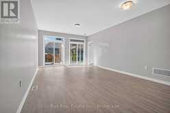 26 - 17 LAKEWOOD CRESCENT | Bobcaygeon Ontario | Slide Image Ten