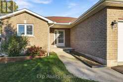 8 JANE'S COURT | Alnwick-Haldimand Ontario | Slide Image Four