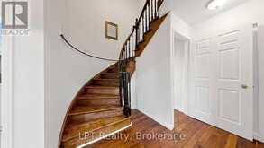 18 TAWN CRESCENT | Ajax Ontario | Slide Image Fourteen
