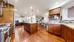 18 TAWN CRESCENT | Ajax Ontario | Slide Image Eight