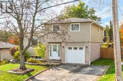 17 MOHAWK DRIVE | Lindsay Ontario | Slide Image Two