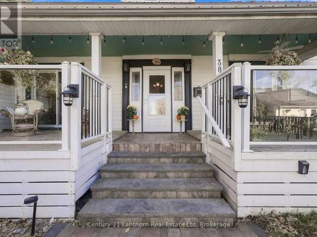 382 FRONT STREET Quinte West Ontario, K8V 4P8 - 3 Bedrooms Home For Sale