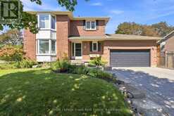 86 CHERRY BLOSSOM CRESCENT | Clarington Ontario | Slide Image Two