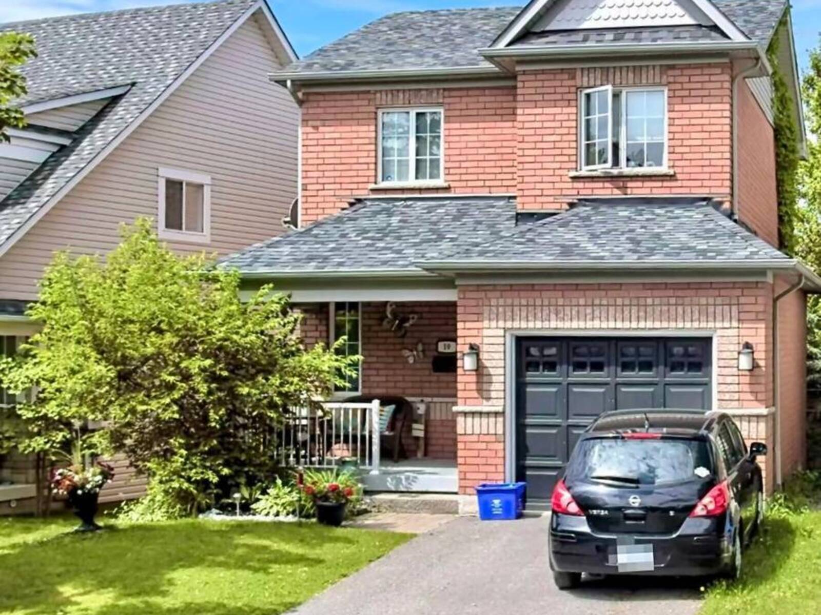 10 MELODY DRIVE, Whitby, Ontario L1M 1K4