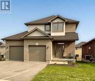 66 FARMINGTON CRESCENT | Belleville Ontario | Slide Image One