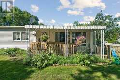 35 HAWTHORNE DRIVE | Innisfil Ontario | Slide Image Three