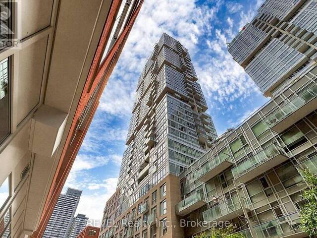 705 - 30 NELSON STREET Toronto Ontario, M5V 0H5 - 2 Bedrooms Condo For Sale