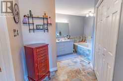 35 GRANT DRIVE | Kawartha Lakes Ontario | Slide Image Forty