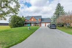 35 GRANT DRIVE | Kawartha Lakes Ontario | Slide Image Four