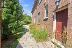 218 ARCTIC ACTRESS COURT | Oshawa Ontario | Slide Image Forty