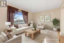 16 LOGIE STREET | Lindsay Ontario | Slide Image Nine