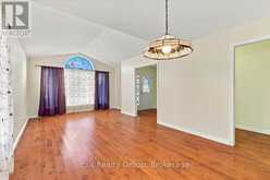 6 HEMLOCK CRESCENT | Belleville Ontario | Slide Image Eight