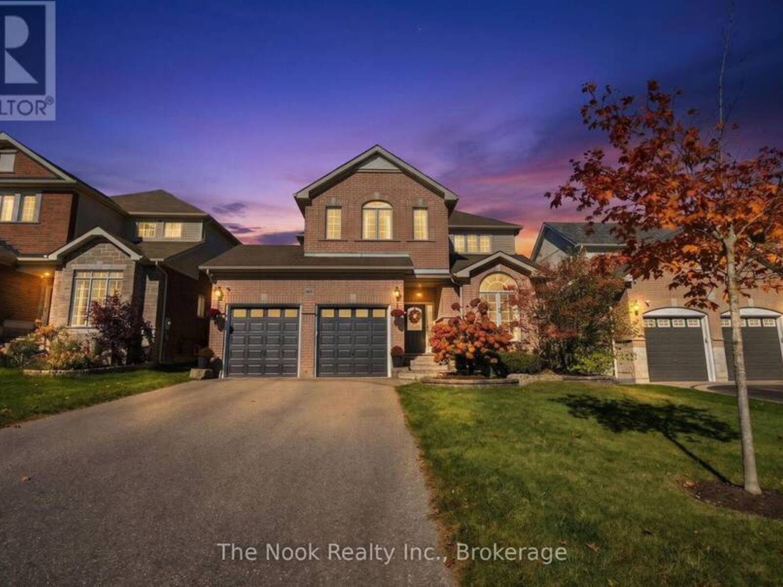 966 HINTERLAND COURT, Oshawa, Ontario L1K 2M6