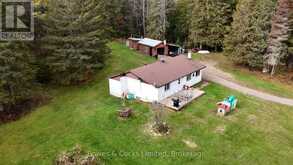1046 DETLOR ROAD | Bancroft Ontario | Slide Image Ten