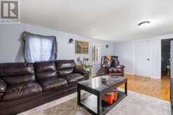 17 ASH LOOP | Lindsay Ontario | Slide Image Twelve