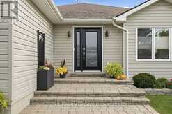 86 SANDBANKS COURT | Prince Edward Ontario | Slide Image Five